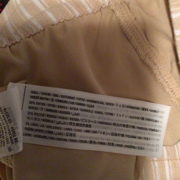 Hollister Linen Blend Striped Beige and White Shorts - Picture 4 of 5